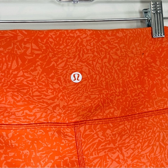 Lululemon Wunder Train high rise Orange Athletic Shorts printed size 4 - Picture 5 of 6